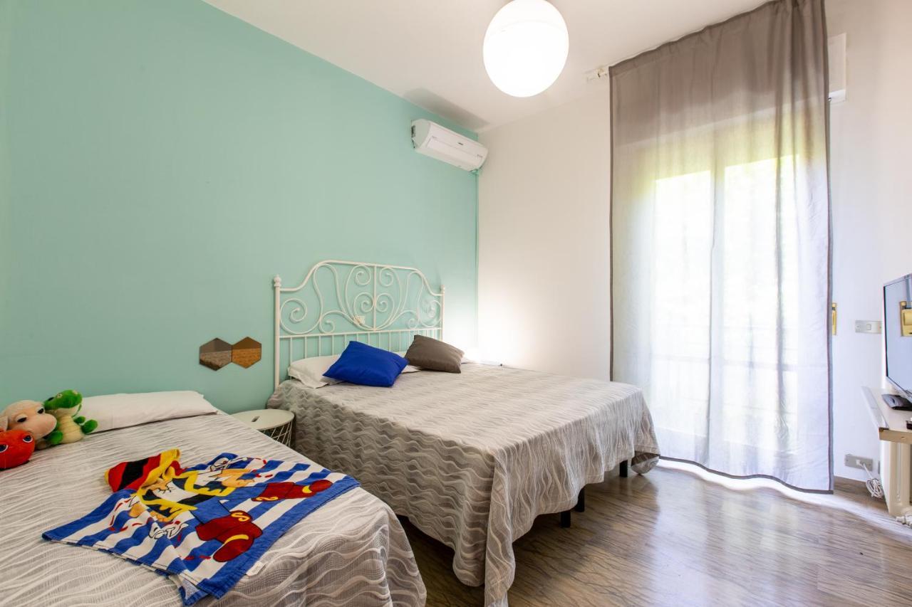 Battigia - Appartamenti Vacanze Rimini Esterno foto